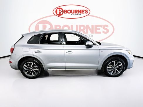Used 2023 Audi Q5 2.0T Premium Plus w/ Premium Plus Package AWD/4WD image 11