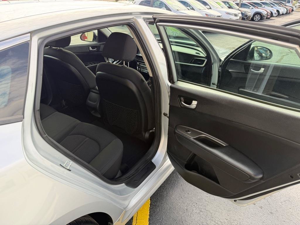 Used 2020 Kia Optima LX FWD image 9