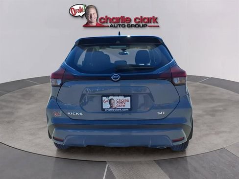 Used 2024 Nissan Kicks SR image 4