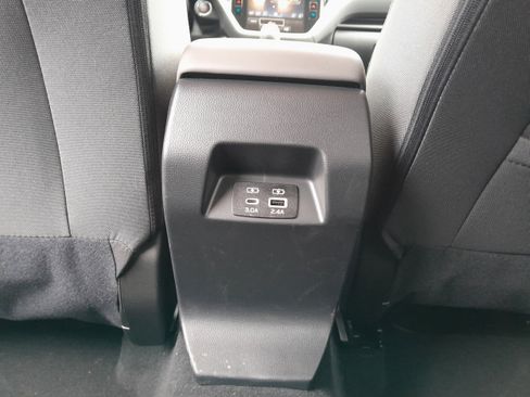 Certified 2025 Subaru Crosstrek 2.0i Premium image 28