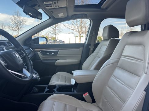 Certified 2017 Honda CR-V Touring image 24