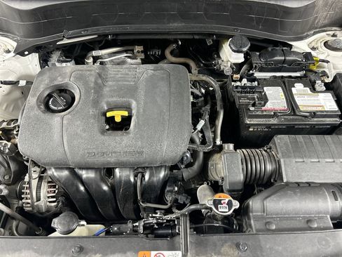 Used 2024 Kia Seltos EX image 11