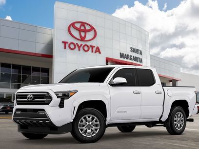 New 2025 Toyota Tacoma SR5