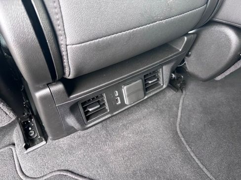 Used 2025 GMC Sierra 1500 SLT AWD/4WD image 20