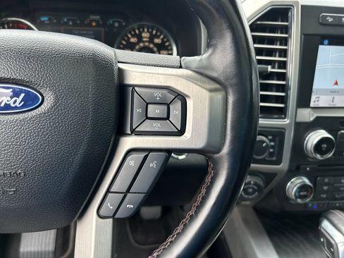 Used 2018 Ford F150 Platinum w/ Equipment Group 701A Luxury AWD/4WD image 23