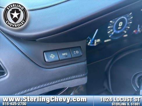 Used 2019 Cadillac Escalade Platinum image 24