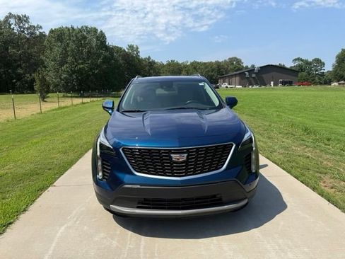Used 2019 Cadillac XT4 Premium Luxury FWD image 8
