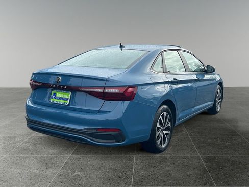 Used 2025 Volkswagen Jetta S image 7