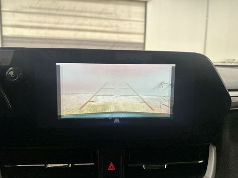 Used 2024 Chevrolet TrailBlazer LS w/ LS Convenience Package image 23