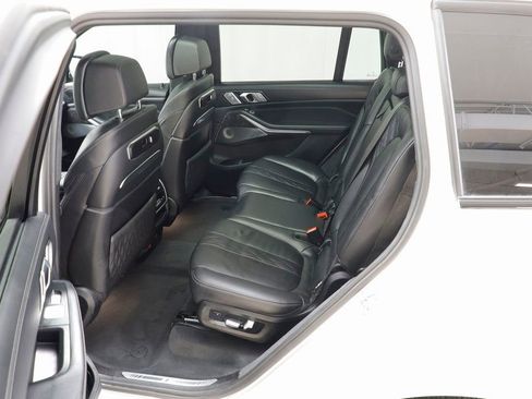Certified 2023 BMW X7 M60i image 15