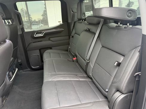 Used 2022 Chevrolet Silverado 1500 LTZ w/ LTZ Convenience Package II image 4