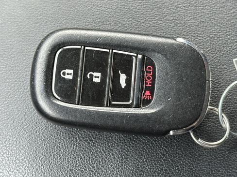 Certified 2023 Honda HR-V LX image 14