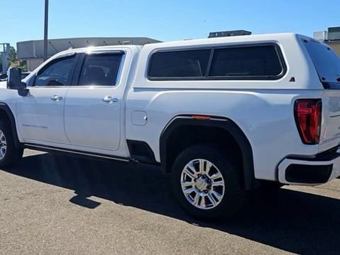 Used 2021 GMC Sierra 3500 Denali w/ Denali Ultimate Package AWD/4WD image 7