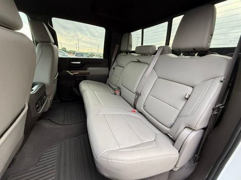 Used 2020 Chevrolet Silverado 2500 LT w/ Texas Edition AWD/4WD image 9