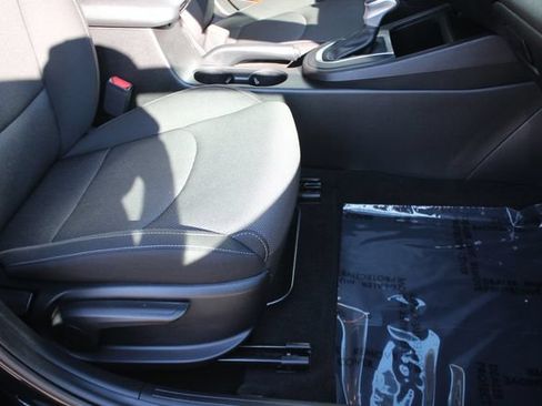 Used 2023 Kia Forte LXS FWD image 30