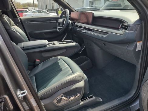 Certified 2024 Kia EV9 GT-Line image 9