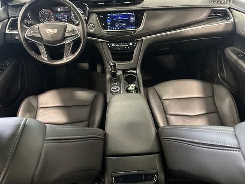 Used 2022 Cadillac XT5 Premium Luxury AWD/4WD image 8