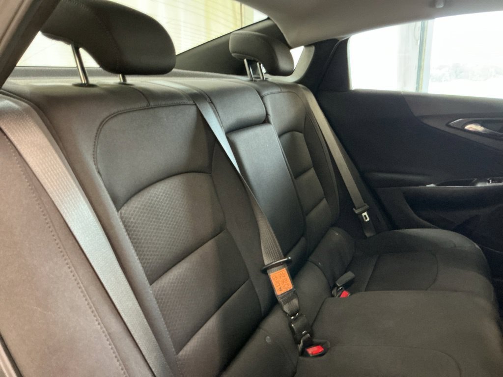 Used 2024 Chevrolet Malibu LT FWD image 32