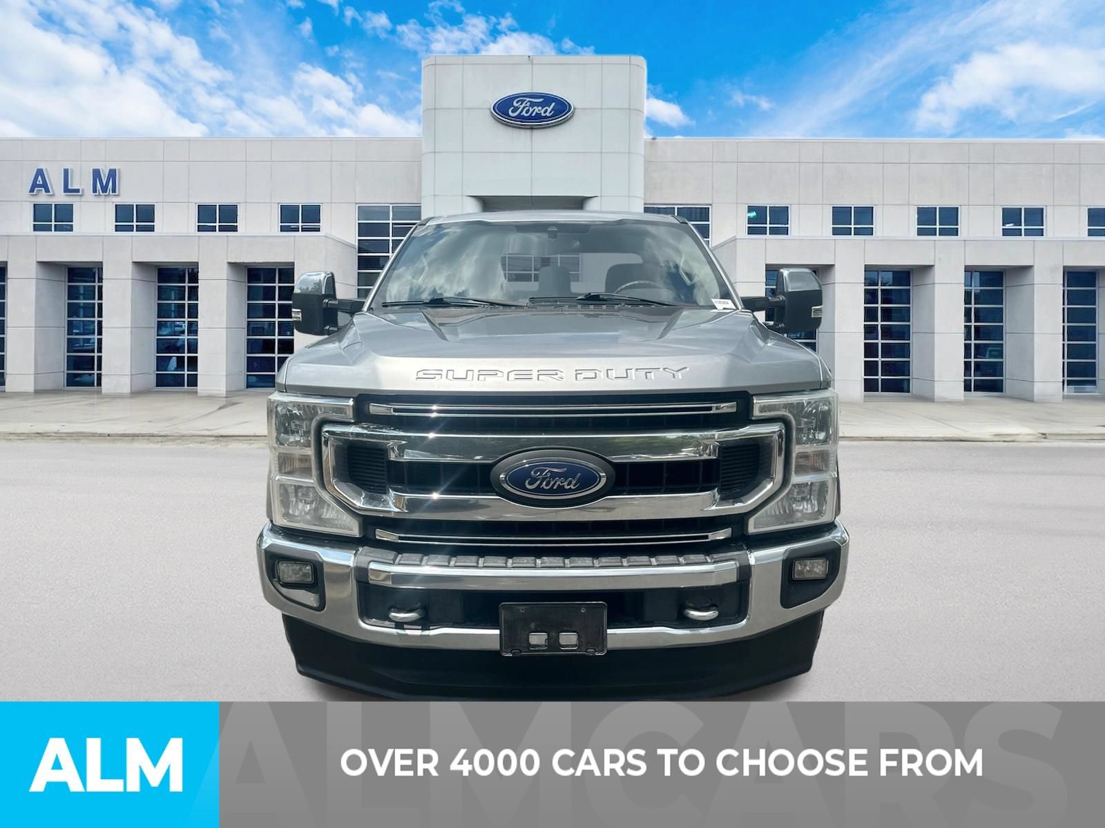 Used 2020 Ford F350 XLT w/ XLT Premium Package AWD/4WD image 2