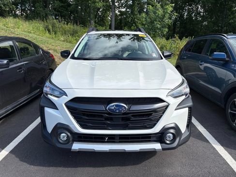 Certified 2023 Subaru Outback Limited AWD/4WD image 2