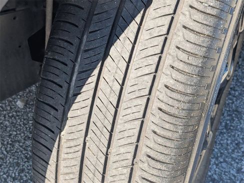 Used 2023 Honda HR-V Sport image 12