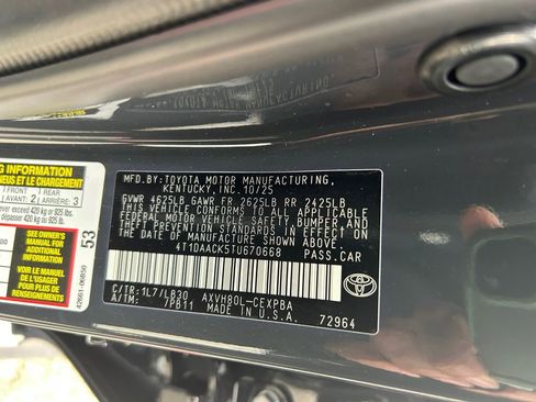 Used 2026 Toyota Camry XSE FWD image 37