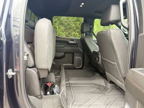 Used 2022 Chevrolet Silverado 1500 High Country w/ High Country Premium Package image 21