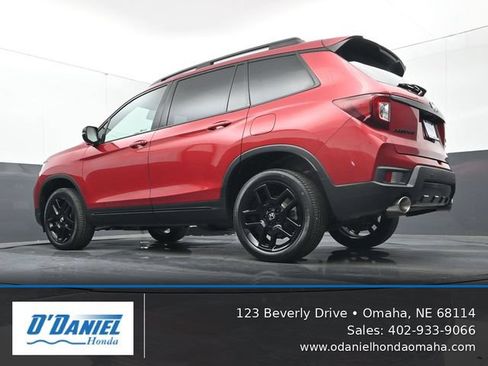 Used 2024 Honda Passport Black Edition image 22
