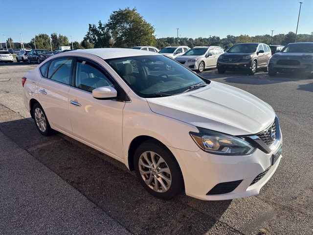 Used 2018 Nissan Sentra SV FWD image 2