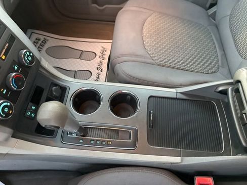 Used 2011 Chevrolet Traverse LS image 36