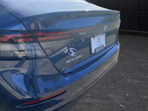 Used 2024 Honda Accord EX image 30