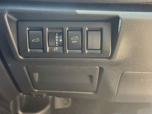 Used 2022 Subaru Outback Limited XT w/ Popular Package #2 AWD/4WD image 16