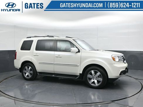 Used 2014 Honda Pilot Touring image 1