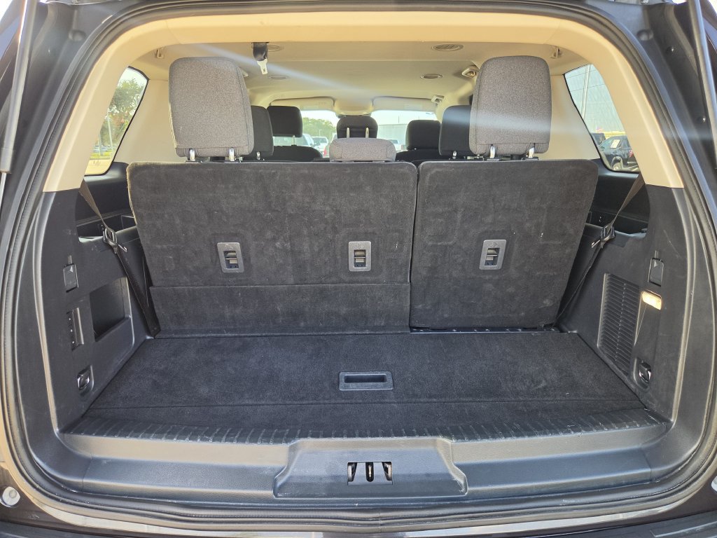 Used 2024 Ford Expedition XLT RWD image 29