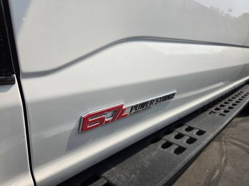 Certified 2024 Ford F350 Lariat w/ Lariat Ultimate Package AWD/4WD image 4