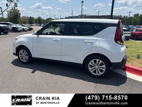 Certified 2021 Kia Soul LX FWD image 4