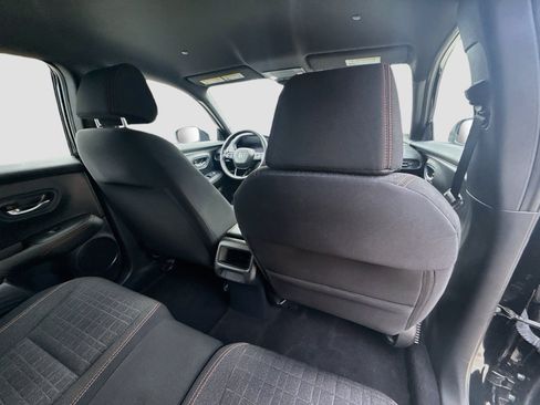 Certified 2026 Honda HR-V Sport image 28