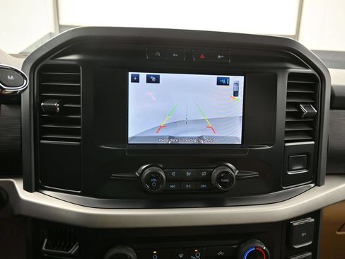 Used 2023 Ford F150 XLT AWD/4WD image 16