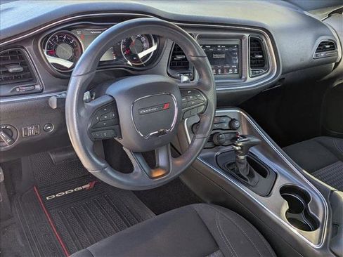 Used 2018 Dodge Challenger R/T w/ Performance Handling Group image 11