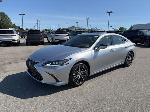Certified 2023 Lexus ES 350 w/ Premium Package FWD image 1