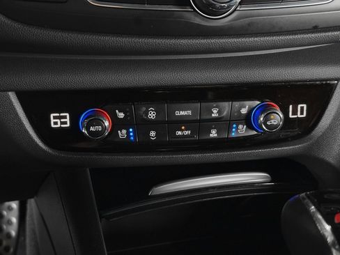 Used 2019 Buick Regal GS image 31