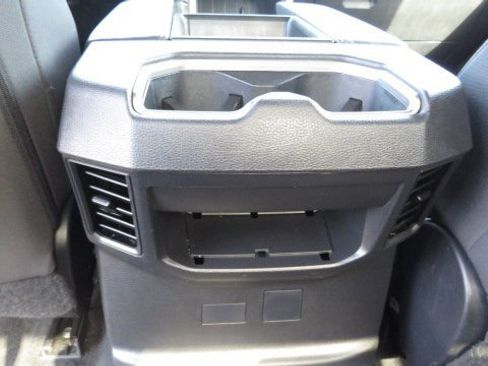 Used 2022 Toyota Tundra SR5 image 16