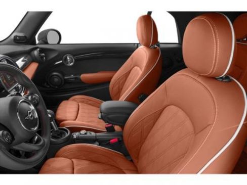 Used 2019 MINI Cooper S w/ Signature Upholstery Package image 9