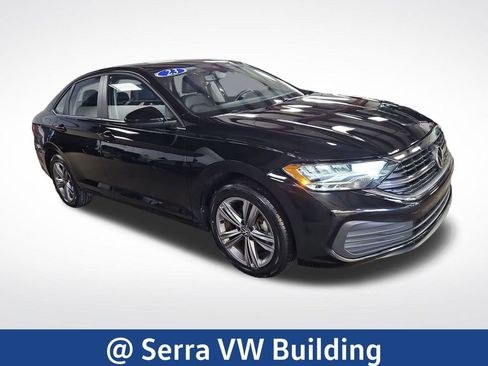 Used 2023 Volkswagen Jetta SE FWD image 7