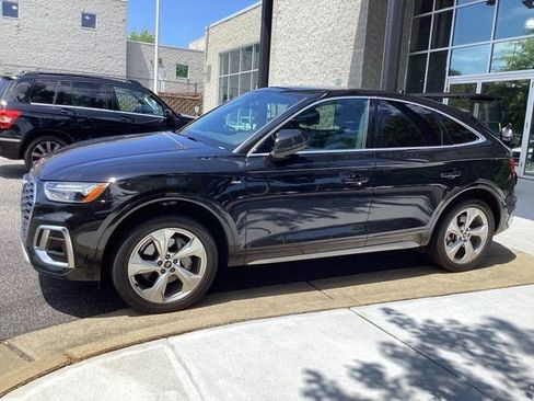 Used 2023 Audi Q5 2.0T Premium w/ Convenience Package AWD/4WD image 1