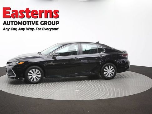 Used 2022 Toyota Camry LE FWD image 58