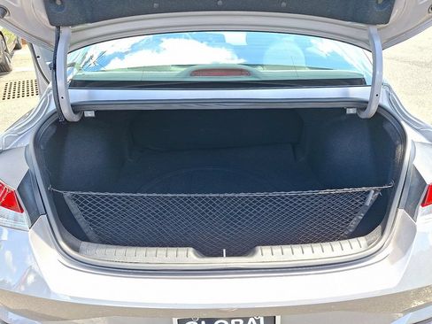 Used 2023 Hyundai Elantra SEL FWD image 29