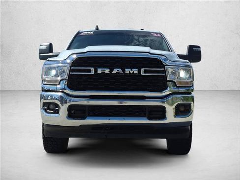 Used 2024 RAM 2500 Big Horn w/ Off Road Package AWD/4WD image 2
