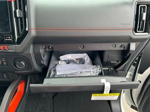 New 2026 Nissan Frontier PRO-4X w/ Pro-4x Convenience Package AWD/4WD image 32