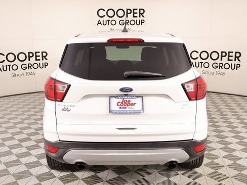 Used 2019 Ford Escape SE image 21